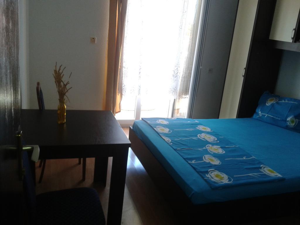Apartments Alissa ฮวาร์ ห้อง รูปภาพ