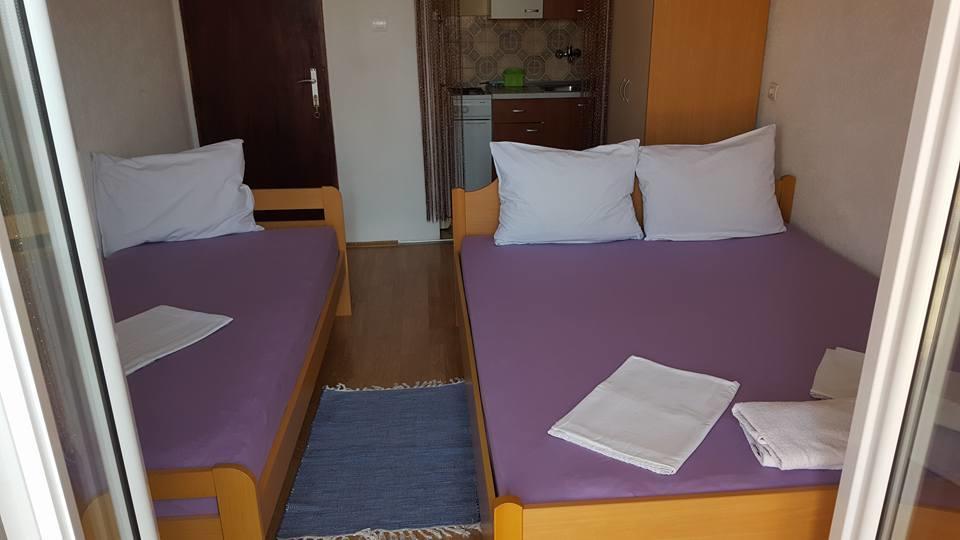 Apartments Alissa ฮวาร์ ภายนอก รูปภาพ