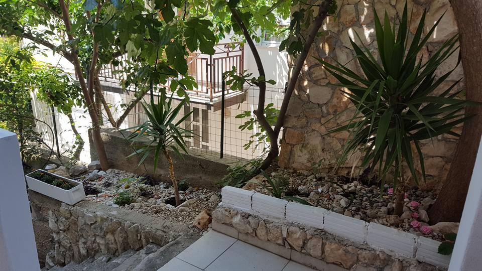 Apartments Alissa ฮวาร์ ภายนอก รูปภาพ