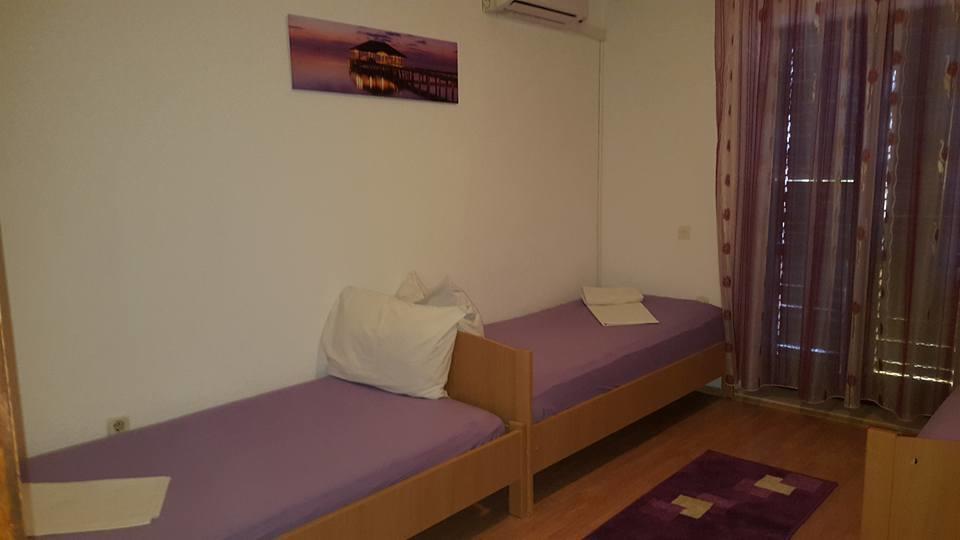 Apartments Alissa ฮวาร์ ภายนอก รูปภาพ